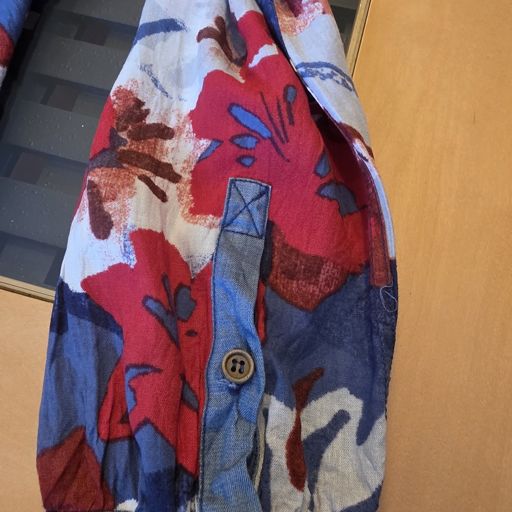 John Mark Floral Denim Blouse - Red, Blue, White - Picture 8 of 10